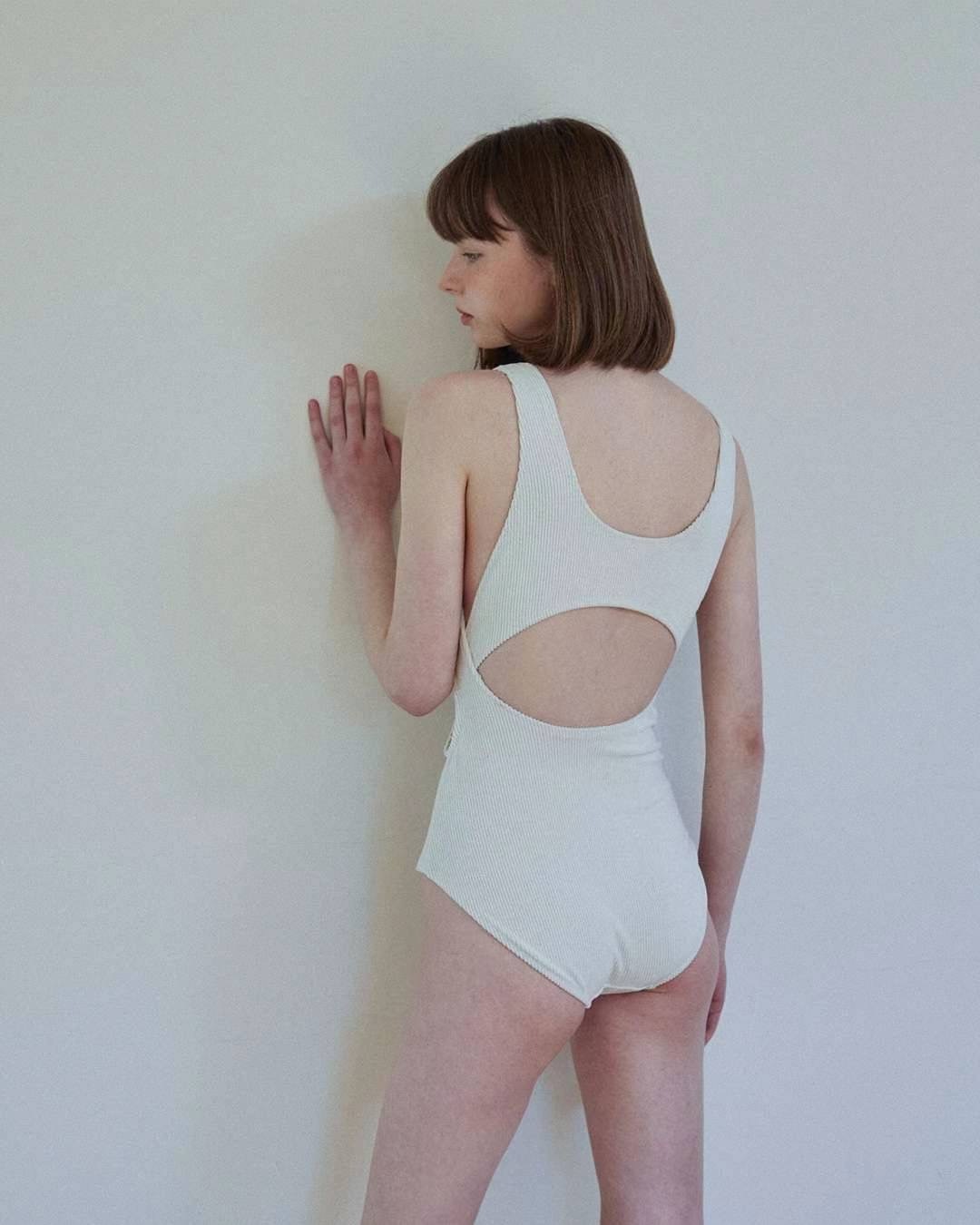 個性設計交疊連身泳裝 · 2色入