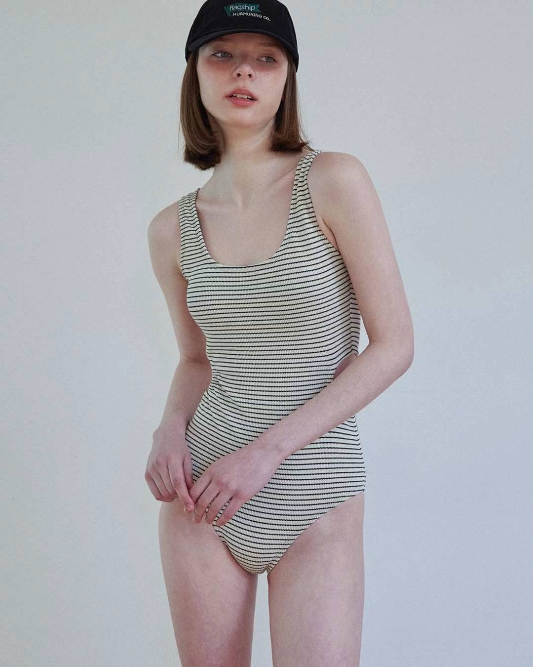 Minimalist幼間連身泳衣 · 2色入