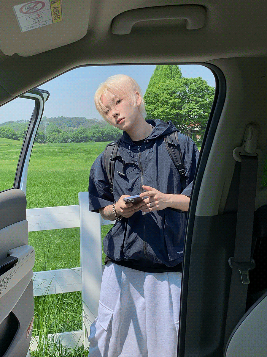 抽繩口袋尼龍短袖夾克