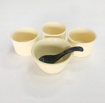 熱賣【4件】簡約碗具 陶瓷飯碗 陶瓷湯碗（碗寬約12cm 勺子長度約13.5cm 湯盅寬約9.5cm） 