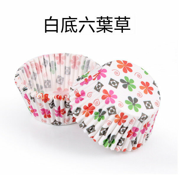 熱賣彩色烘焙蛋糕紙杯100個/包 【45-白底六葉草】（蛋糕紙杯 | 烘焙杯 | 烘焙模具 | 紙杯蛋糕模具 | 紙托 | 紙模具）