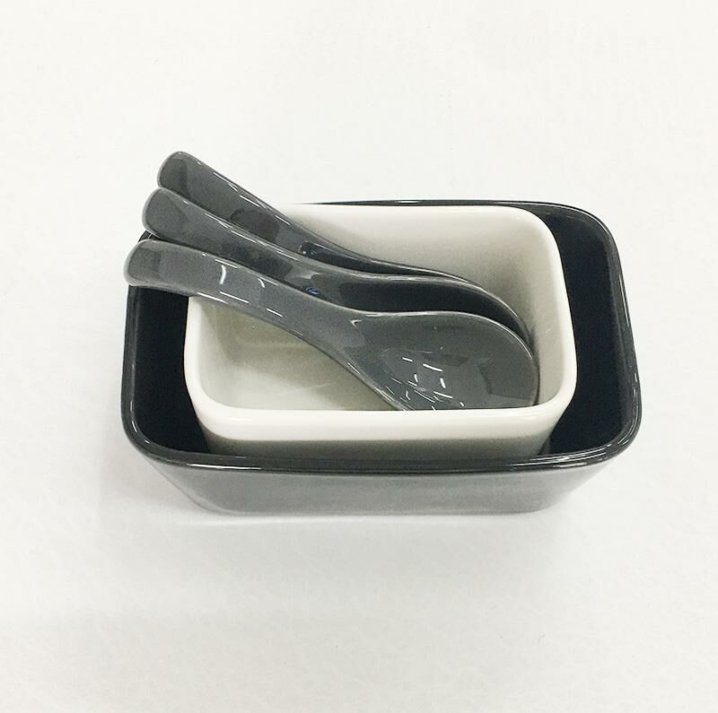 熱推【5件】簡約碗具 餐具容器（黑色長約16*寬約9.5cm  白色長約12*寬約8cm 勺子長度約13.5cm） 