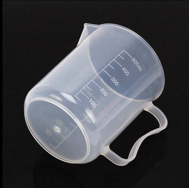 熱推(特價品)帶刻度塑膠量杯（500ML）