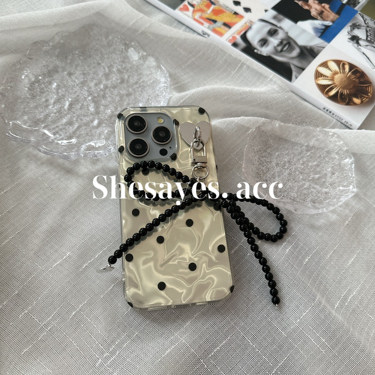 IPHONE 奶昔波點蝴蝶結手機殼