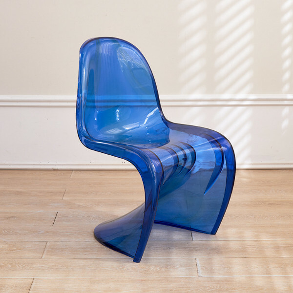 Popular creative acrylic crystal chair creative transparent plastic dining chair (transparent blue)