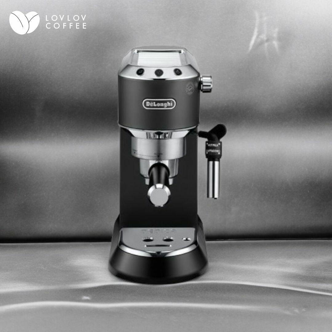 De'Longhi Dedica Espresso Coffee Machine EC685