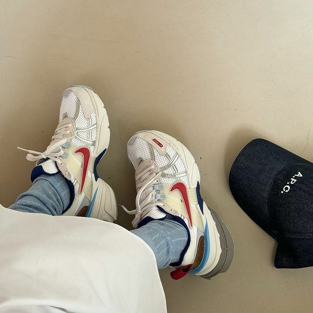 NIKE V2K RUN RUNTEKK 白紅藍 復古 撞色 男女鞋 HF5724-061 / 調貨