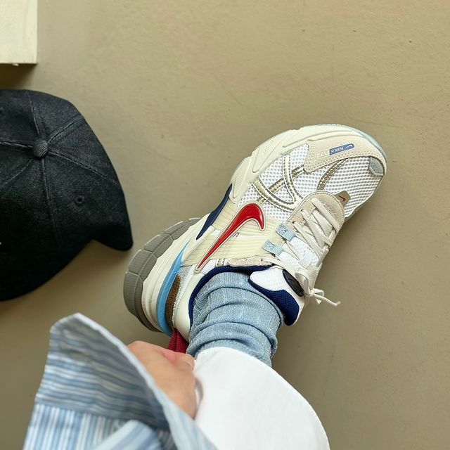 NIKE V2K RUN RUNTEKK 白紅藍 復古 撞色 男女鞋 HF5724-061 / 調貨