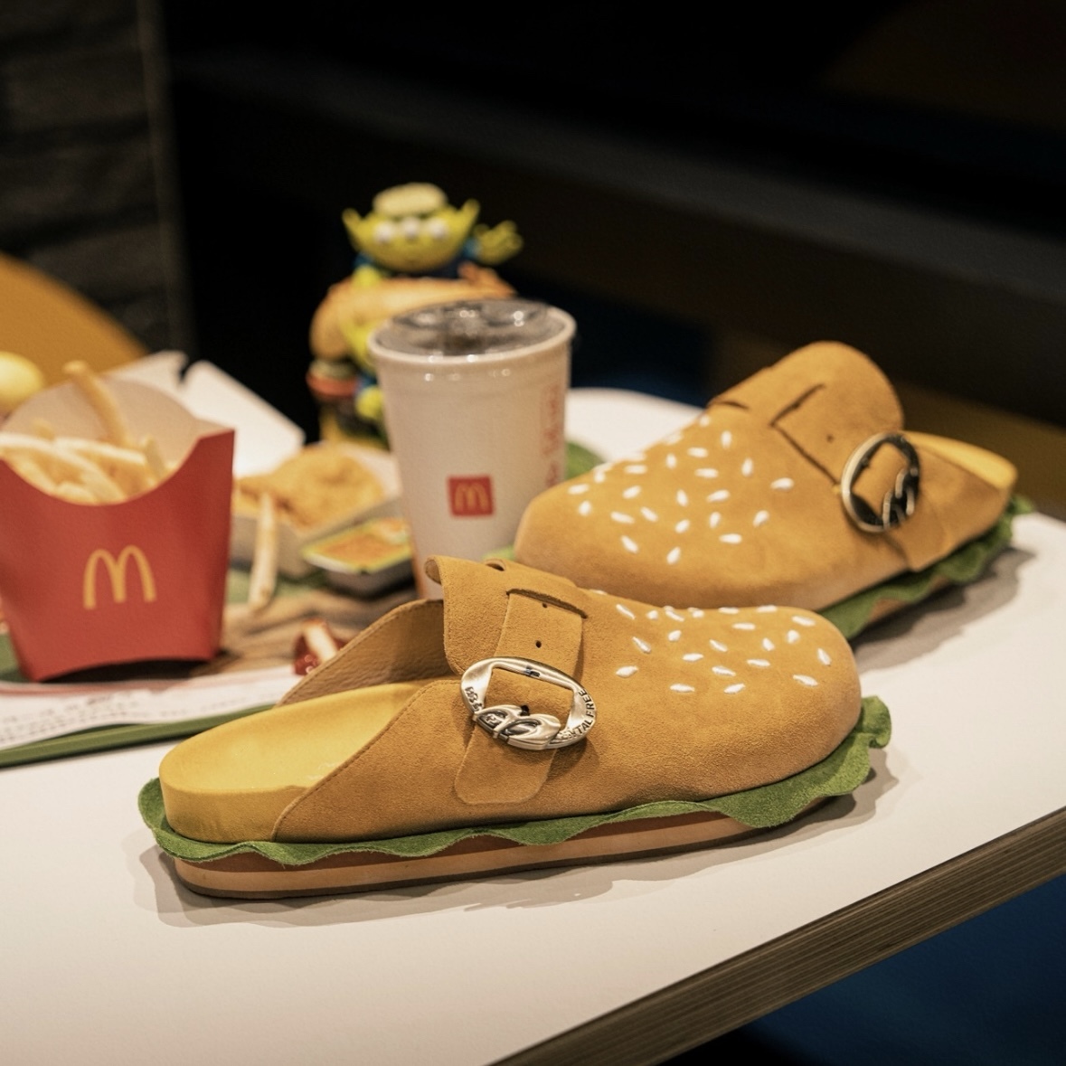 BBIMP x Mental Free 漢堡 勃肯 拖鞋