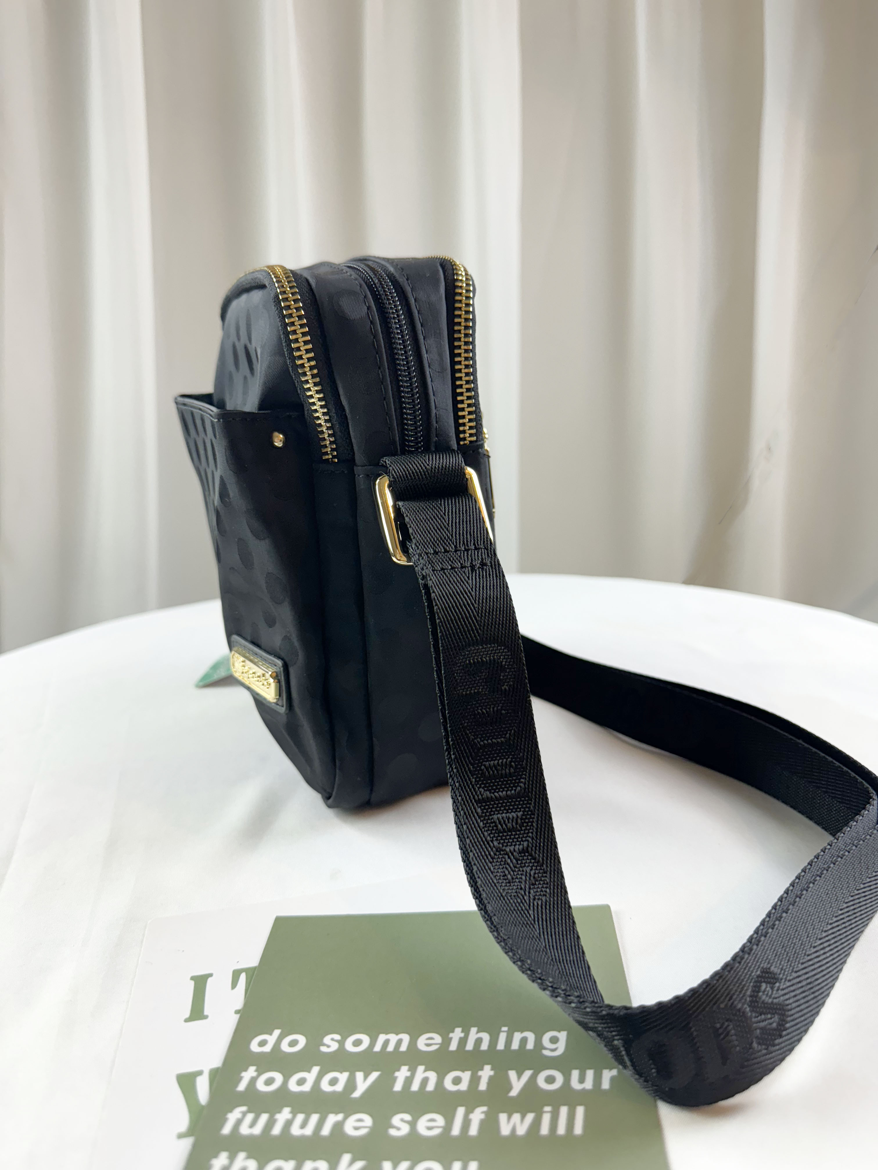 GOODS 復古黑點點 尼龍防潑水側背包   #2499