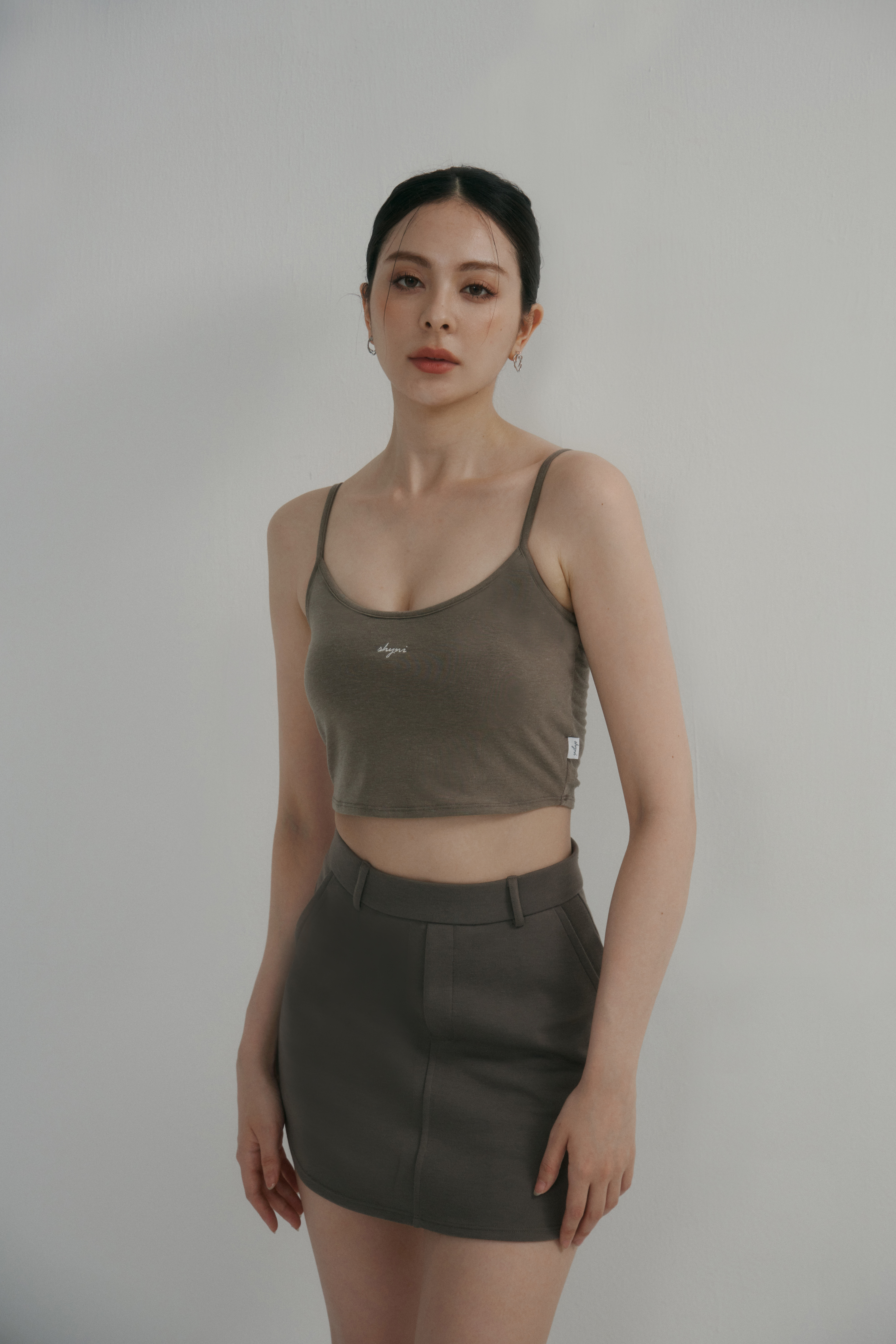 刺繡細肩帶BRA TOP背心- 咖啡