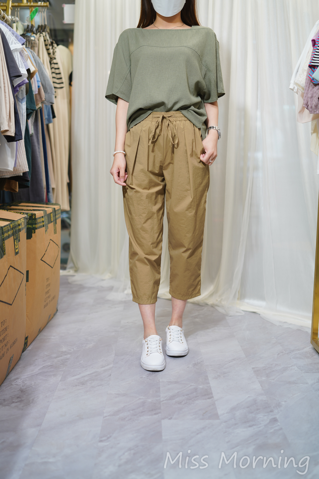 方領免燙麻料上衣(13961)