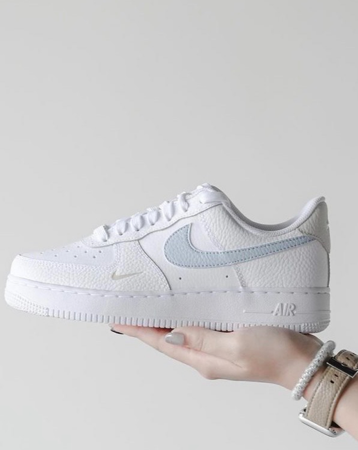 Nike Air Force 1 AF1 水藍色小勾勾 荔枝皮 女款 HF0022-100/預購