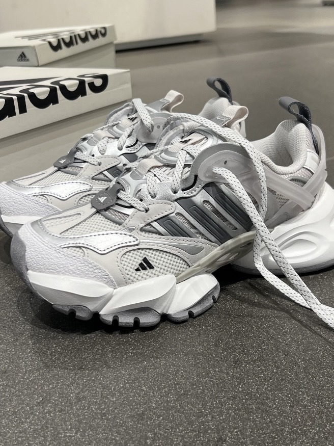 Adidas XLG Runner Deluxe 新款老爹鞋厚底灰白JP5761