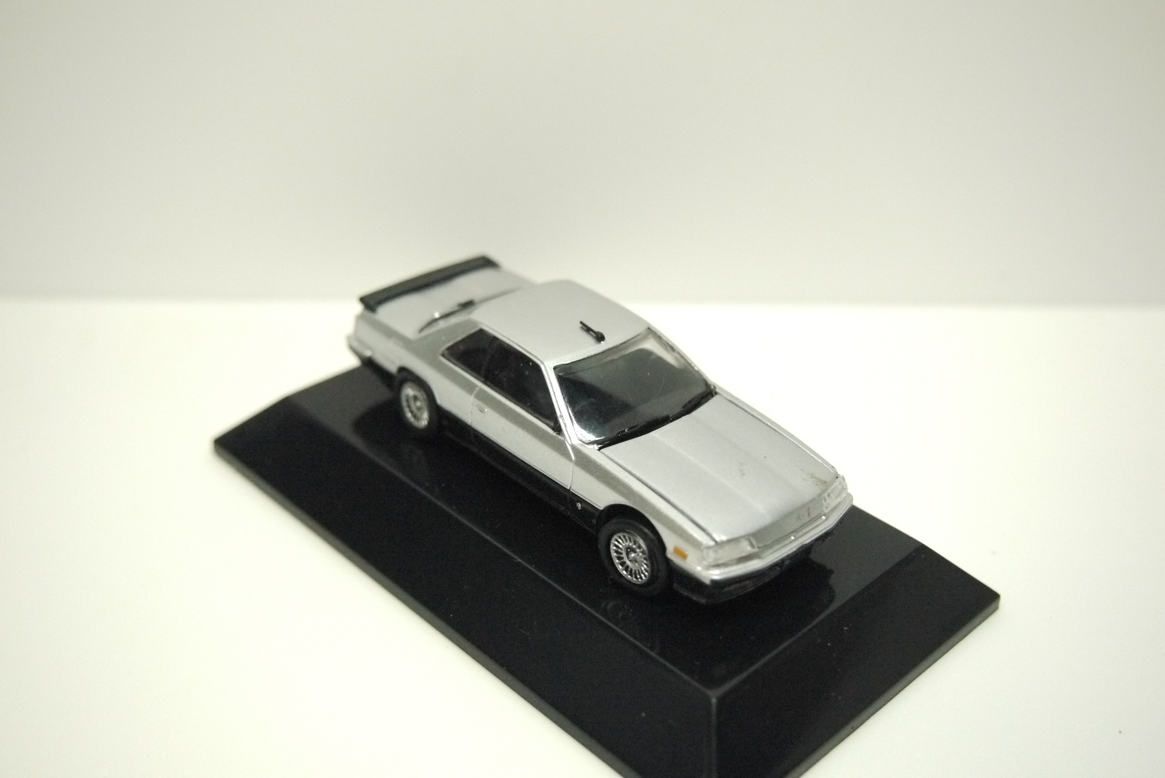 F-Toys 1:64 Nissan Skyline Hardtop 2000 Turbo Intercooler RS.X 1984 Silver