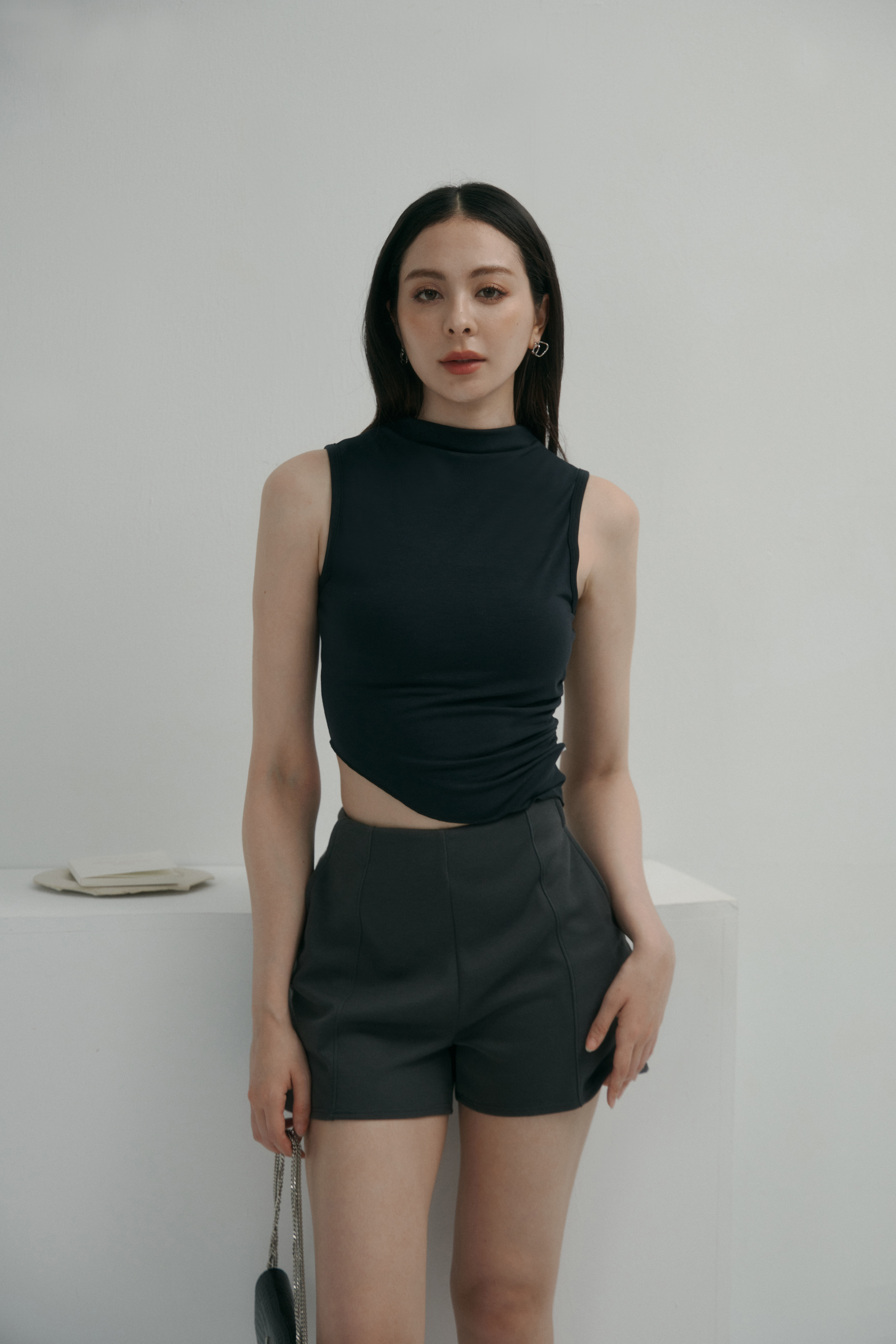 Shirred-Neck Tank Top- 黑