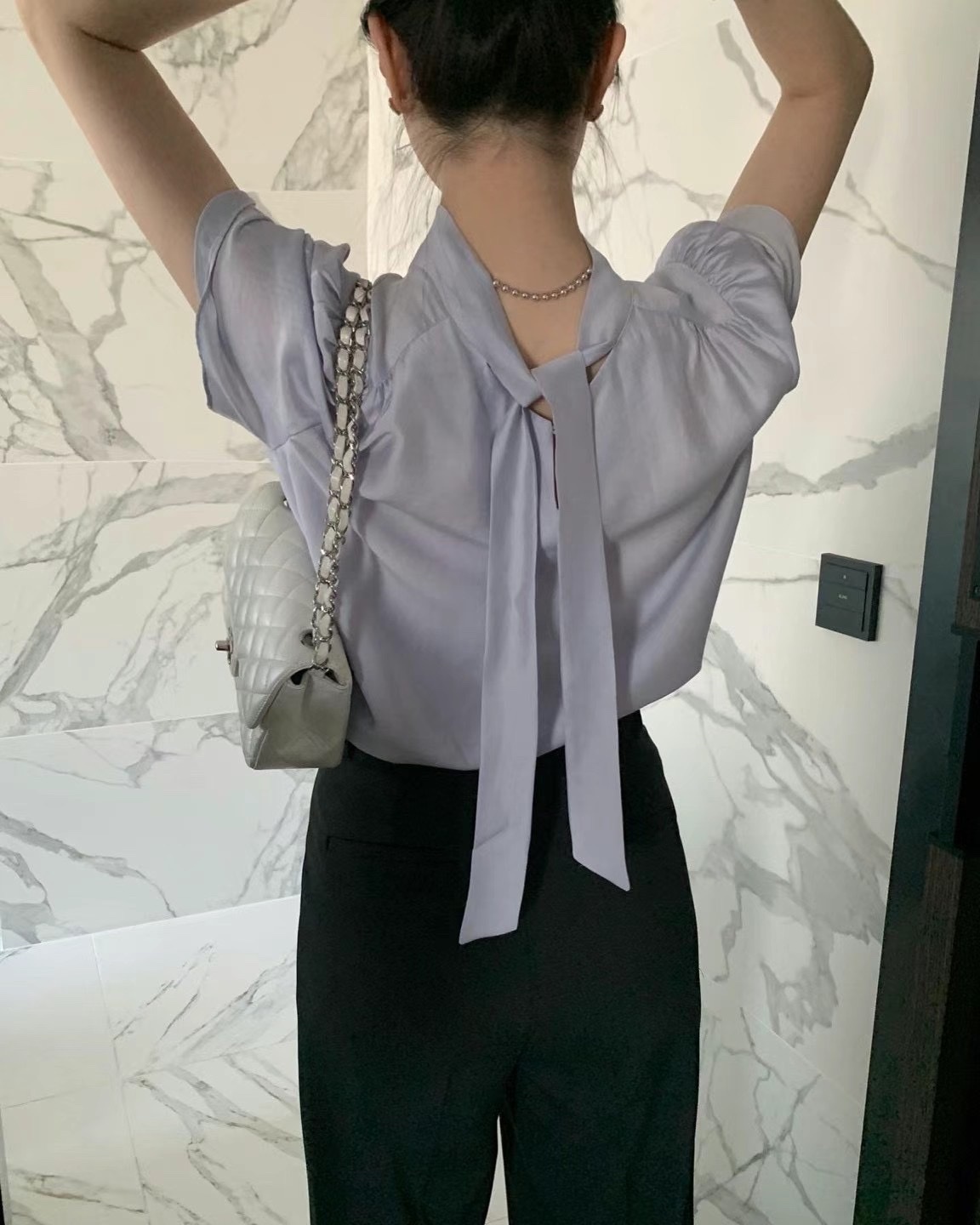 Glossy blouse （現貨）