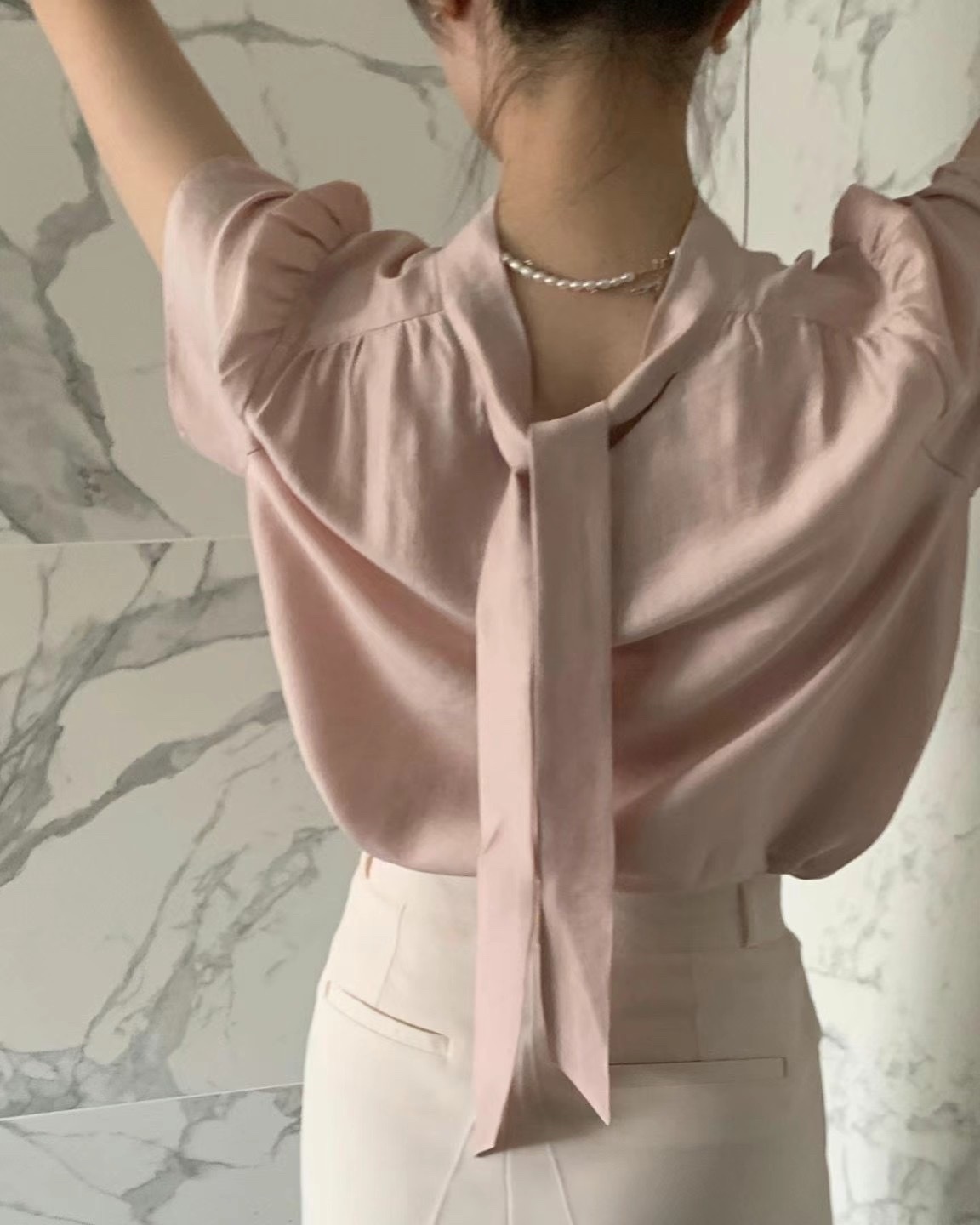 Glossy blouse （現貨）