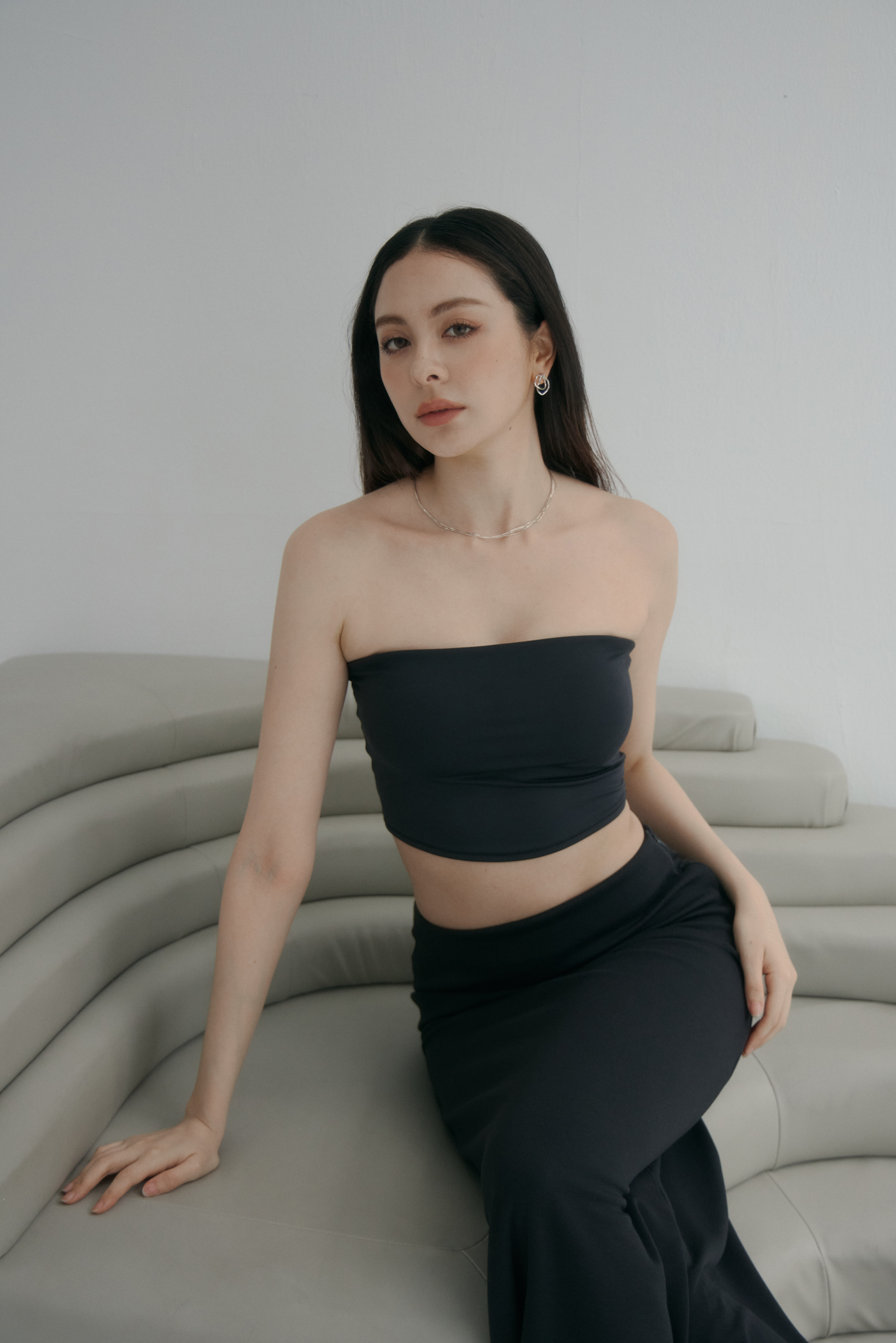 2 Ways 必備中長版平口BRA TOP- 正黑