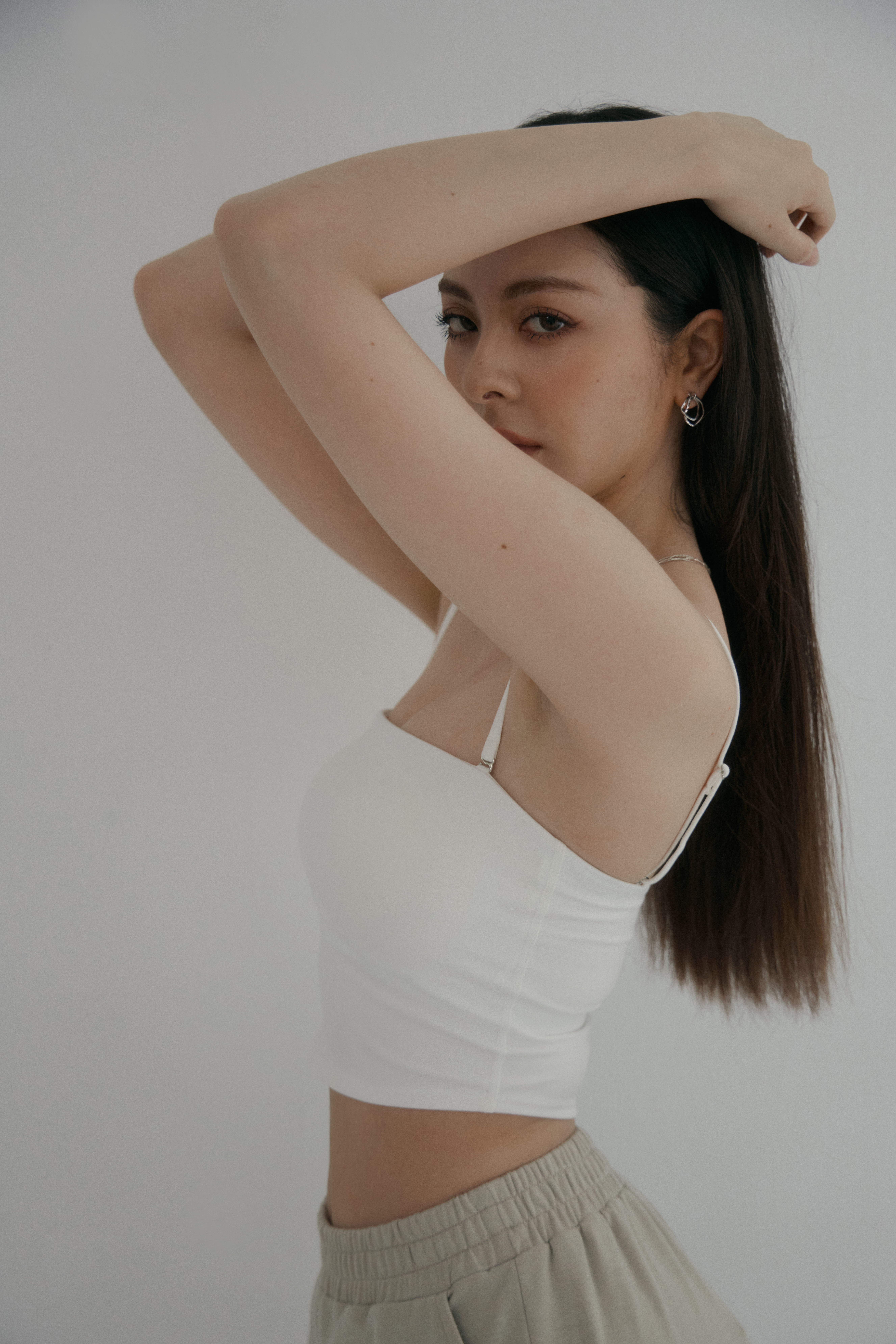 2 Ways 必備中長版平口BRA TOP- 白