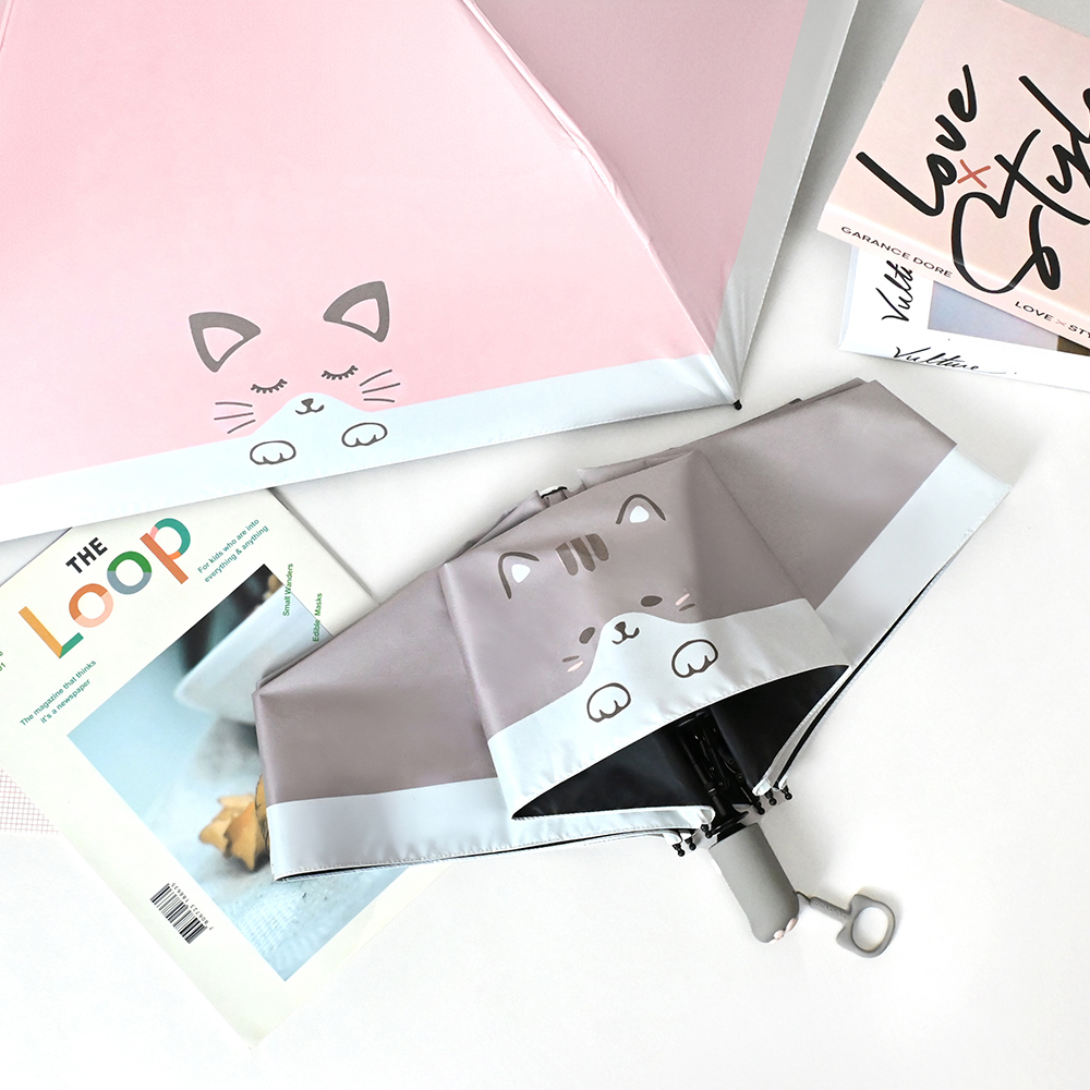 防曬輕收貓掌自動傘,質感兩色搭超萌款式, 質感灰色握手把搭上粉嫩肉球 ,特殊設計&極致觸感雙重饗宴