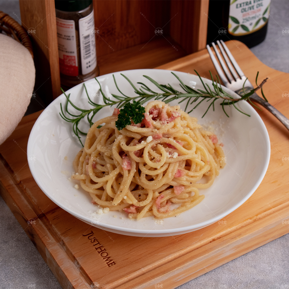 卜蜂奶油培根義大利麵