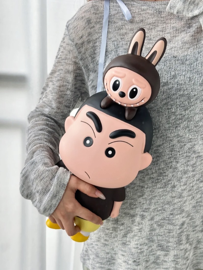 LABUBU X 蠟筆小新 可愛夢幻連動 模型 公仔 翻玩