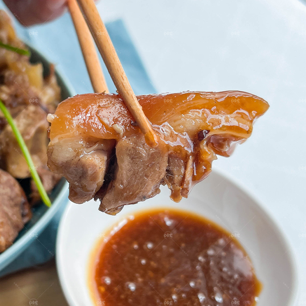 萬巒豬腳 附獨門醬汁