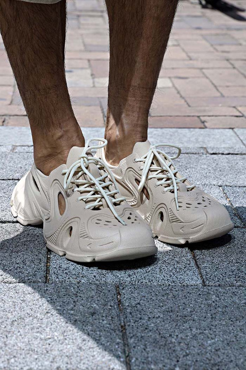 軌道繫帶荷蘭木屐涼膠鞋 懶人鞋