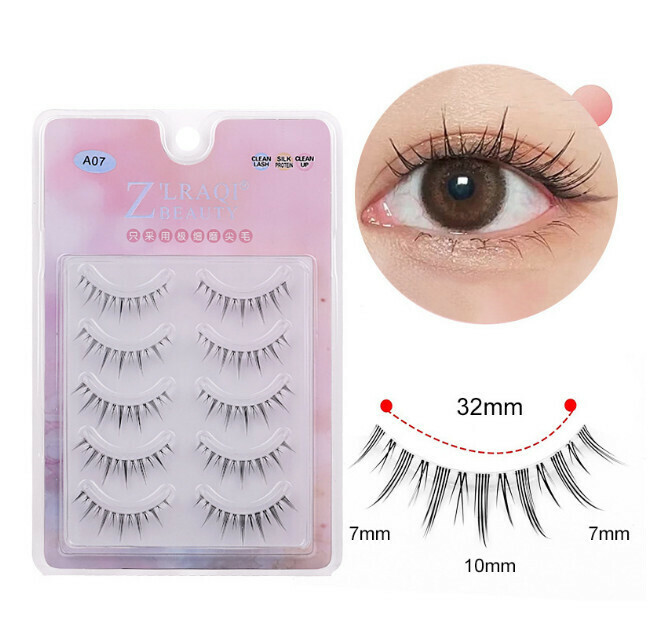 Segmented self-extension false eyelashes (A07 clear stem sharpened)
