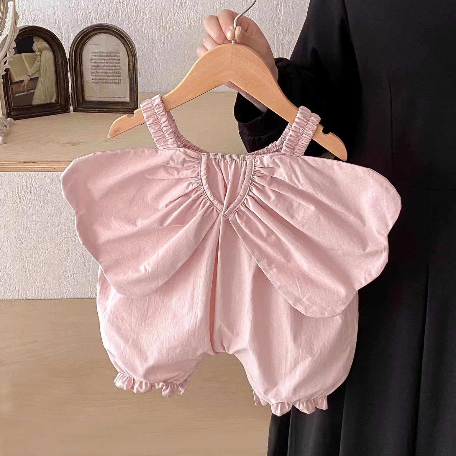 baby butterfly bodysuit