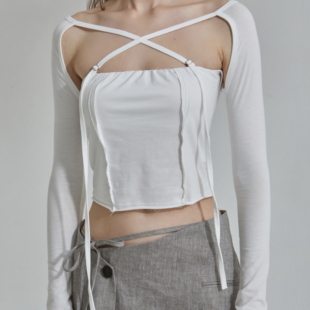 [GATELESS] OUT SQUARE T-SHIRT