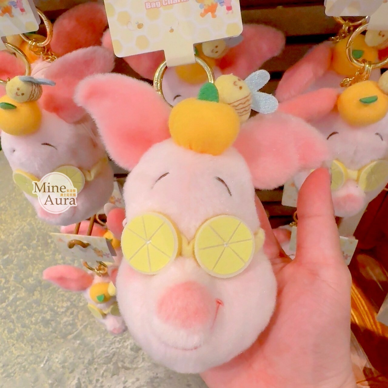 春日系列 小熊維尼 Winnie the Pooh 小豬 皮傑 piglet 大頭造型 絨毛 零錢包 鑰匙圈 吊飾 -香港迪士尼樂園