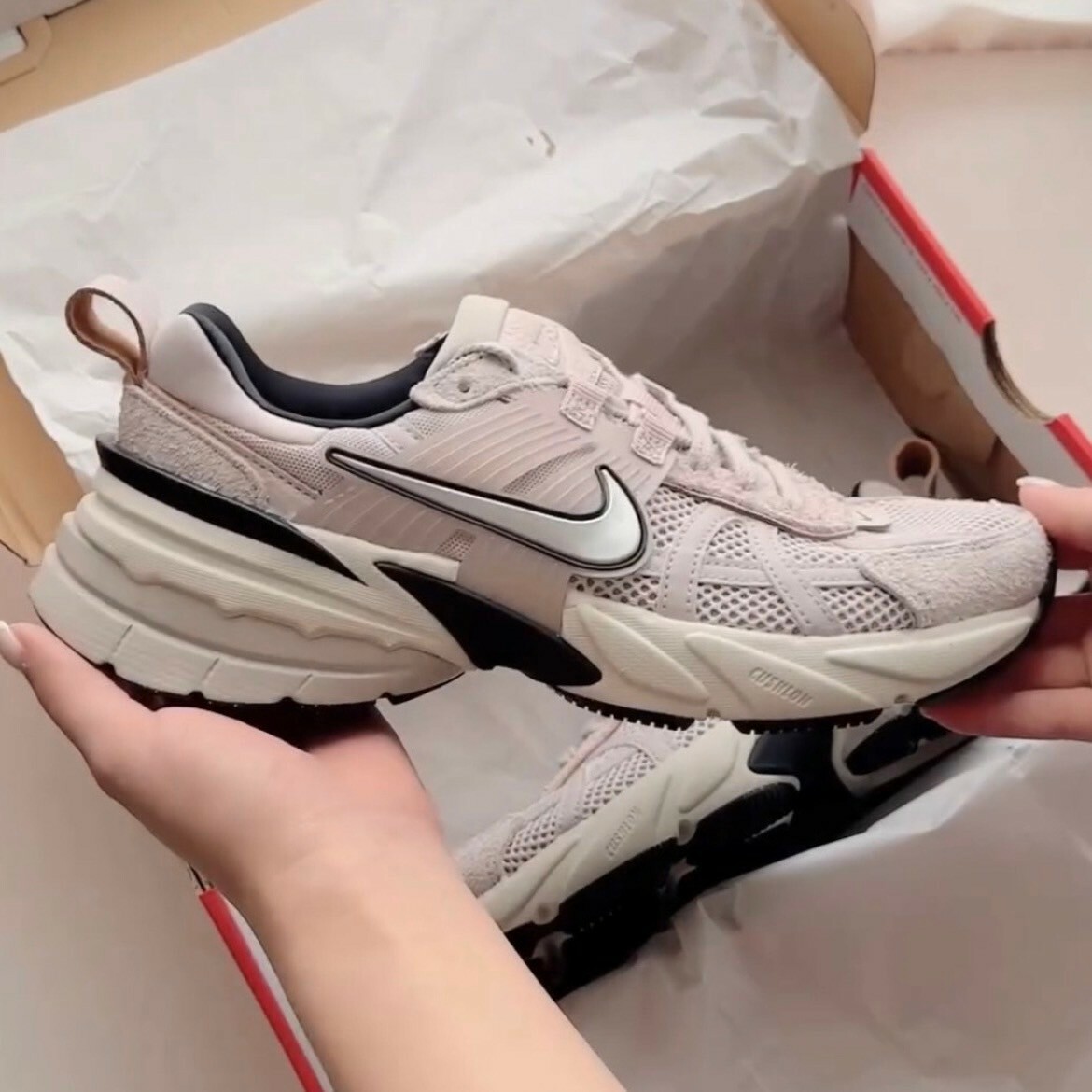 Nike V2K Run Platinum Violet 乾燥玫瑰粉 藕粉 淺粉色 粉紫 復古運動鞋