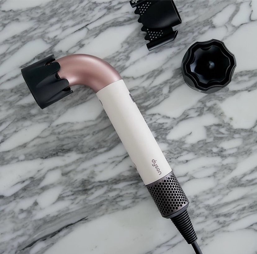 <全新上市✨>DYSON SUPERSONIC R (HD17) 日本限定 輕量 水管 吹風機 湖水綠 櫻花粉