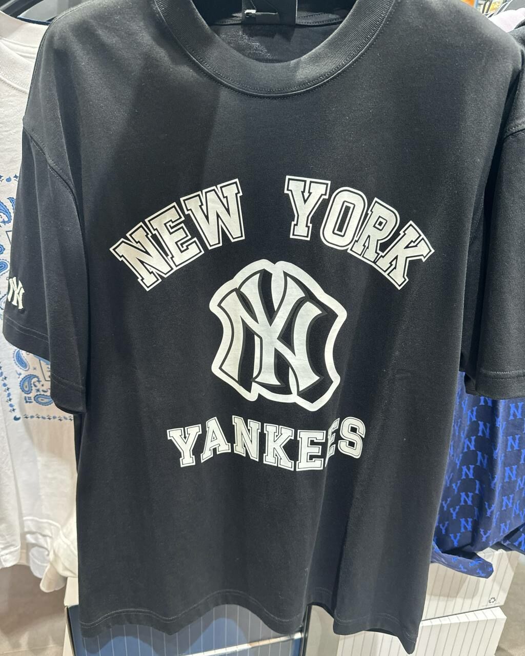[S] MLB NY YANKEES S/S T-SHIRT,BLACK, ATSV0233GP001-50BKS (SMLB354)