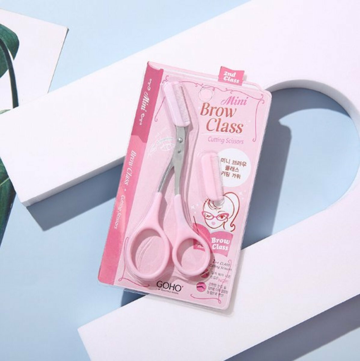 Beauty scissors with eyebrow comb eyebrow shaping scissors single color random  