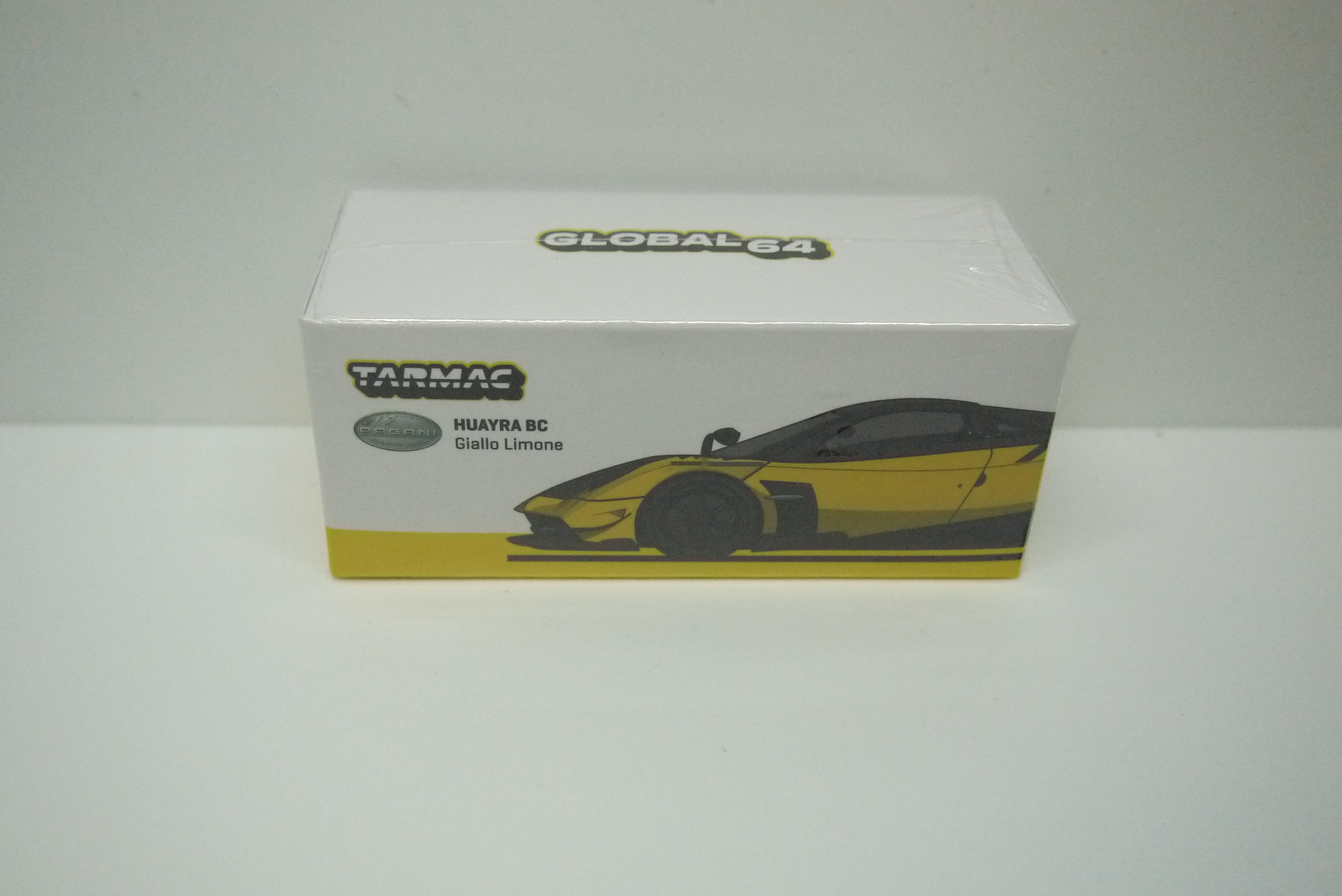 Tarmac 1:64 Huayra BC Giallo Limone