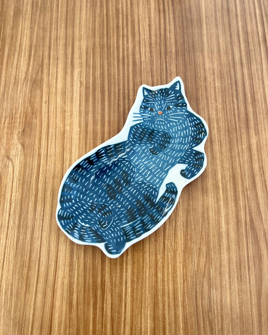 印判手大皿 黑貓｜kata kata x 倉敷意匠