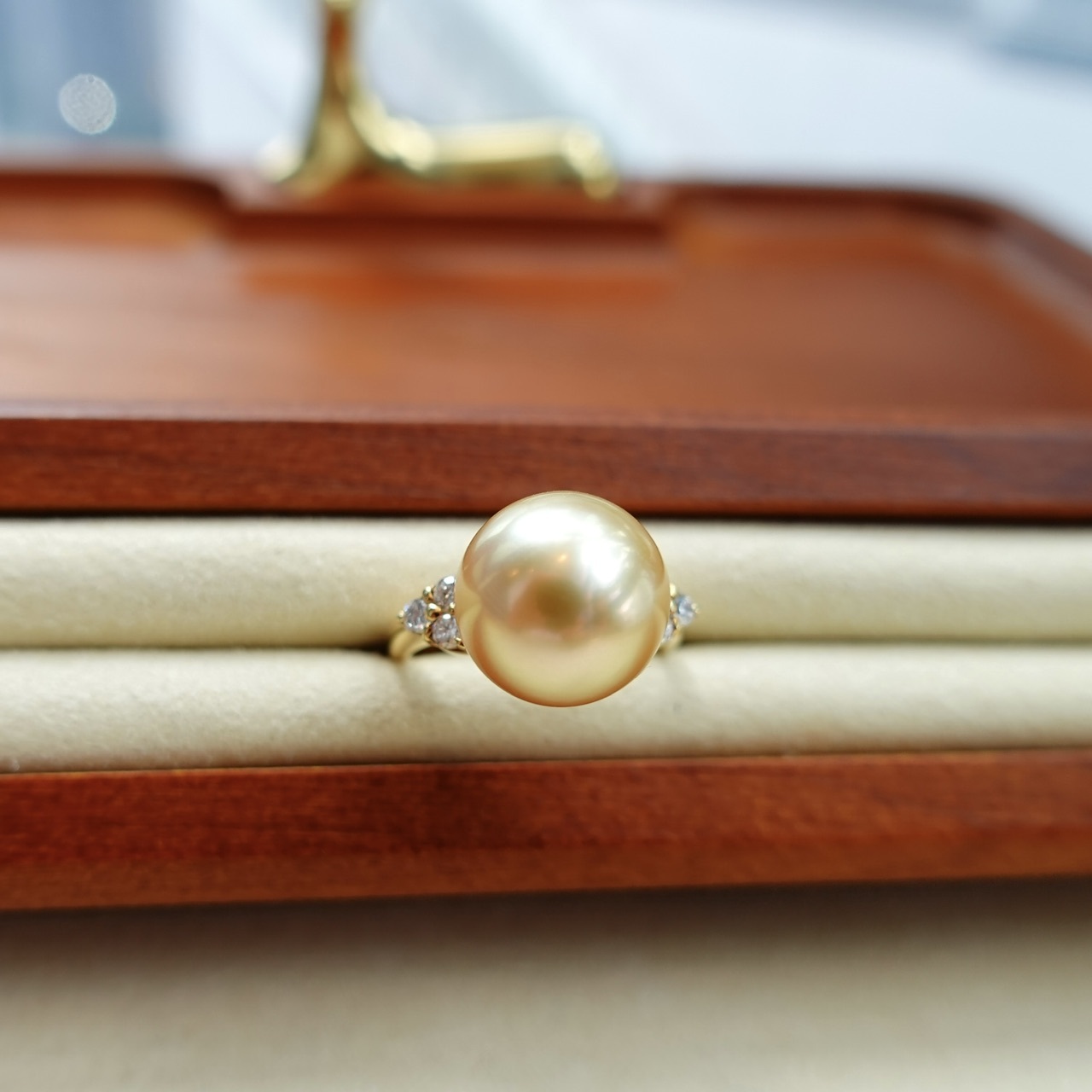 18K金南洋金珠鑲嵌鑽石戒指 (12mm)