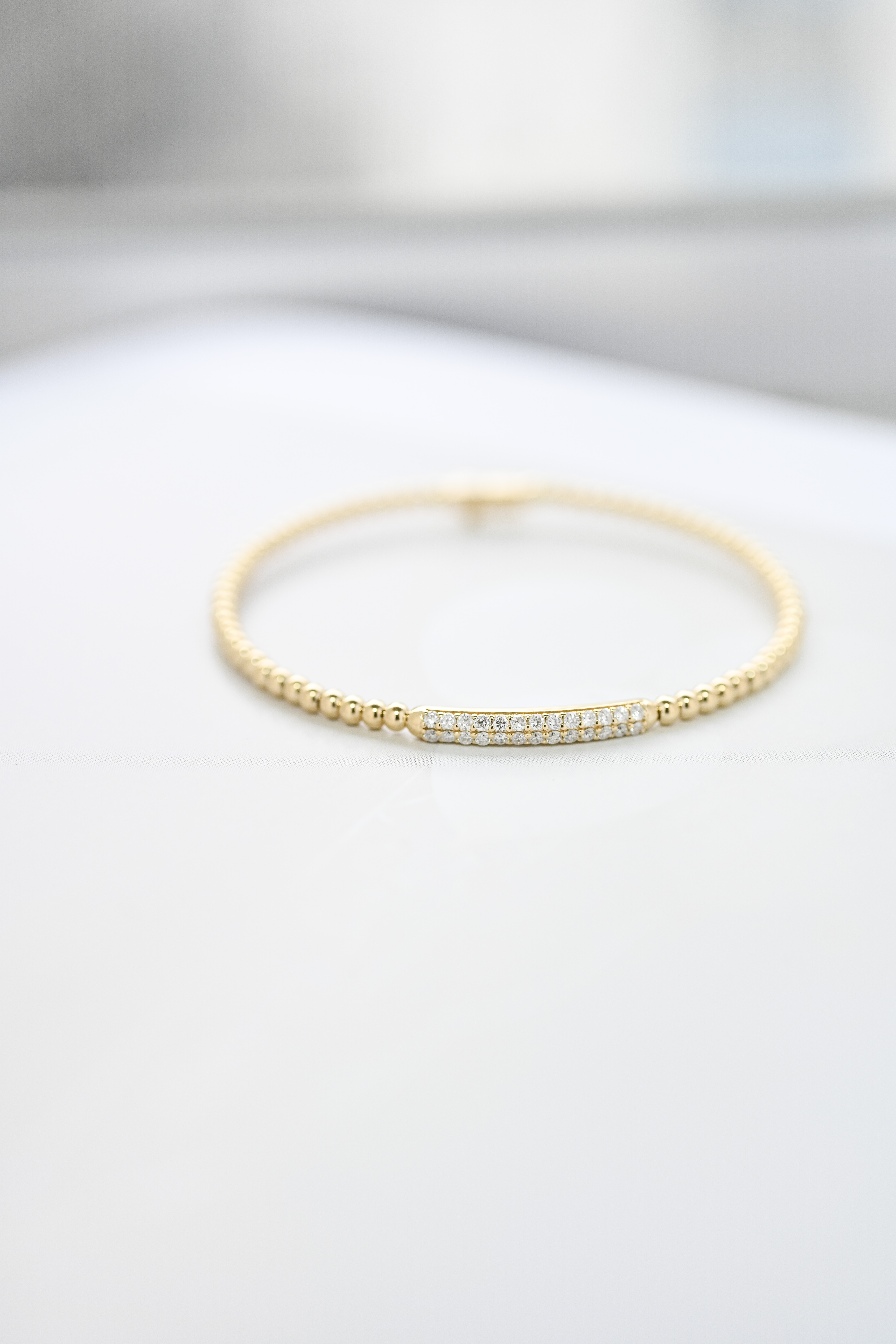 *18K Diamond Bangle