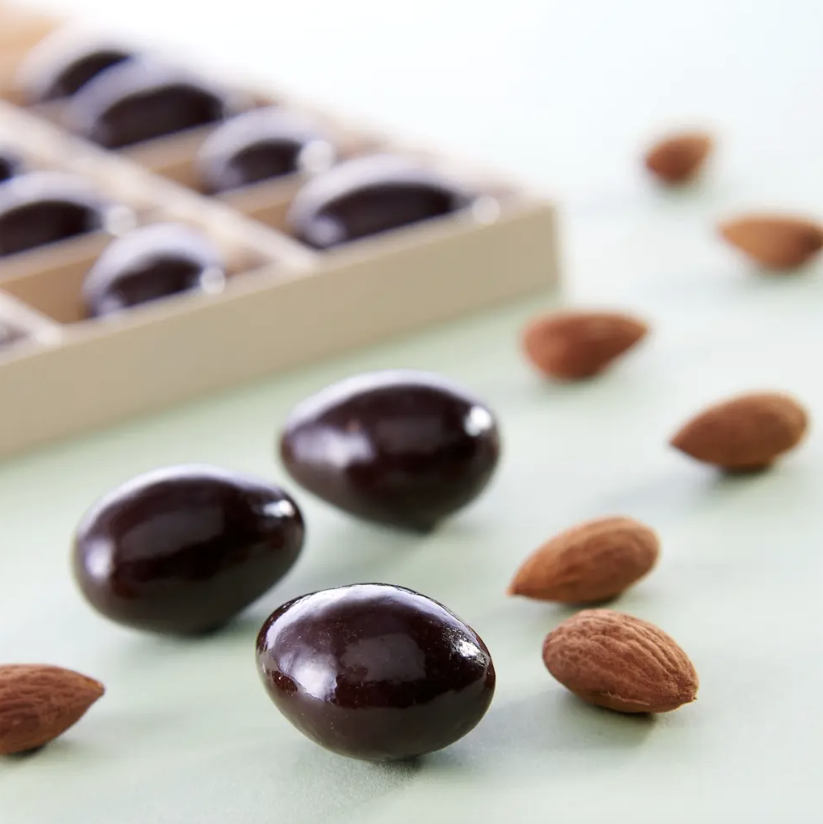 Beryl's 苦甜黑朱古力杏仁