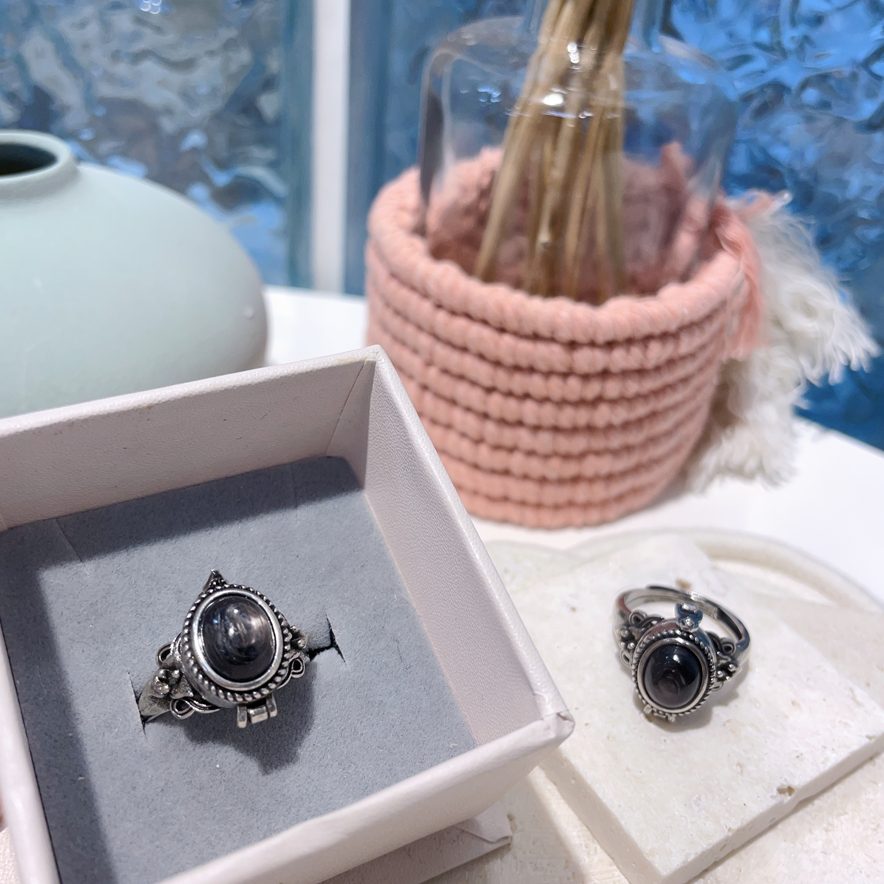 F028 金運石盒子戒指