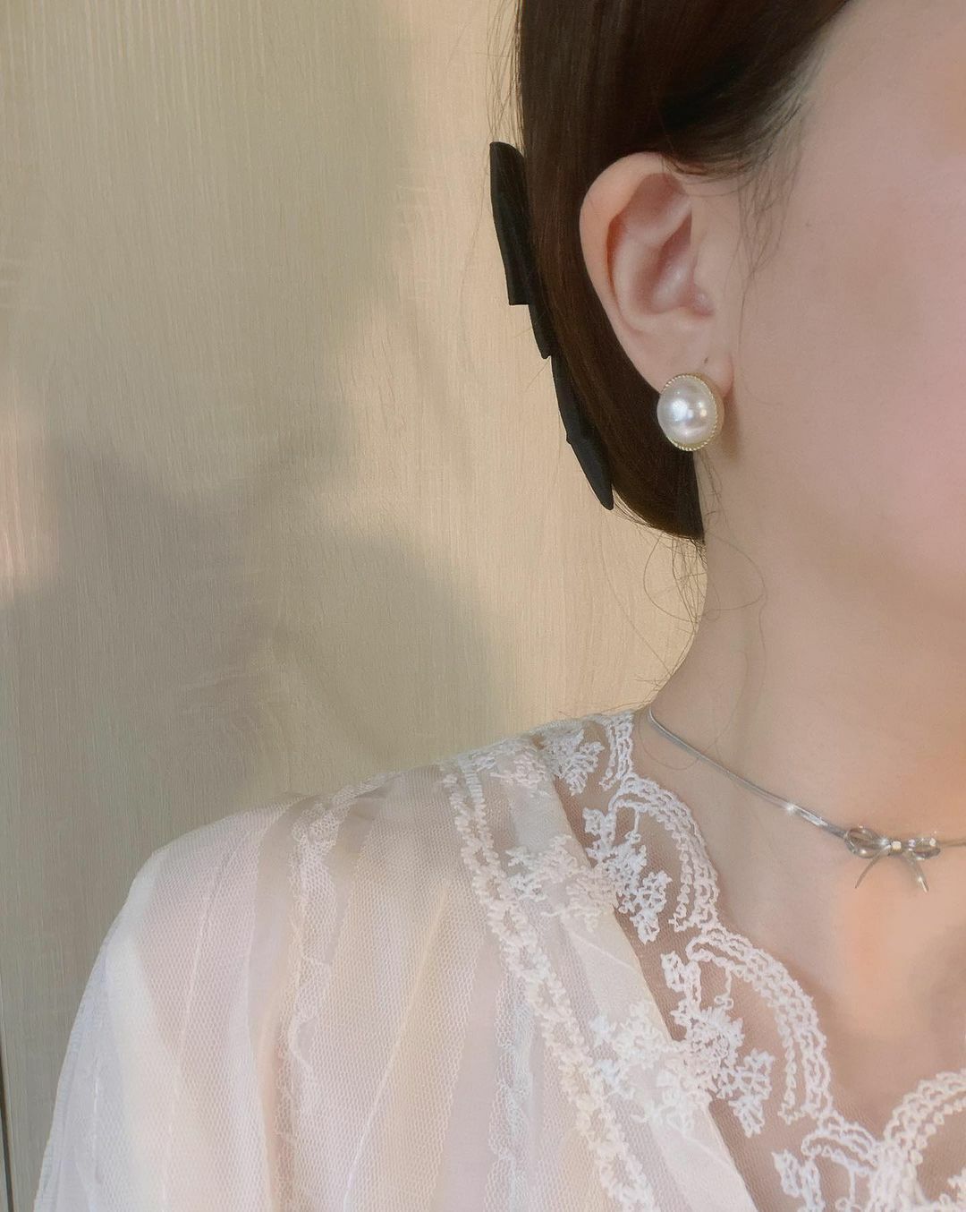 珍珠,珍珠耳環,pearl,飾品,耳環,earring,純銀,純銀飾品,珍珠首飾,珠寶,台灣飾品,韓國飾品,s925,316L,hudeselect,selectshop,浪漫,溫柔,ootd,時尚,流行,趨勢,穿搭,網美