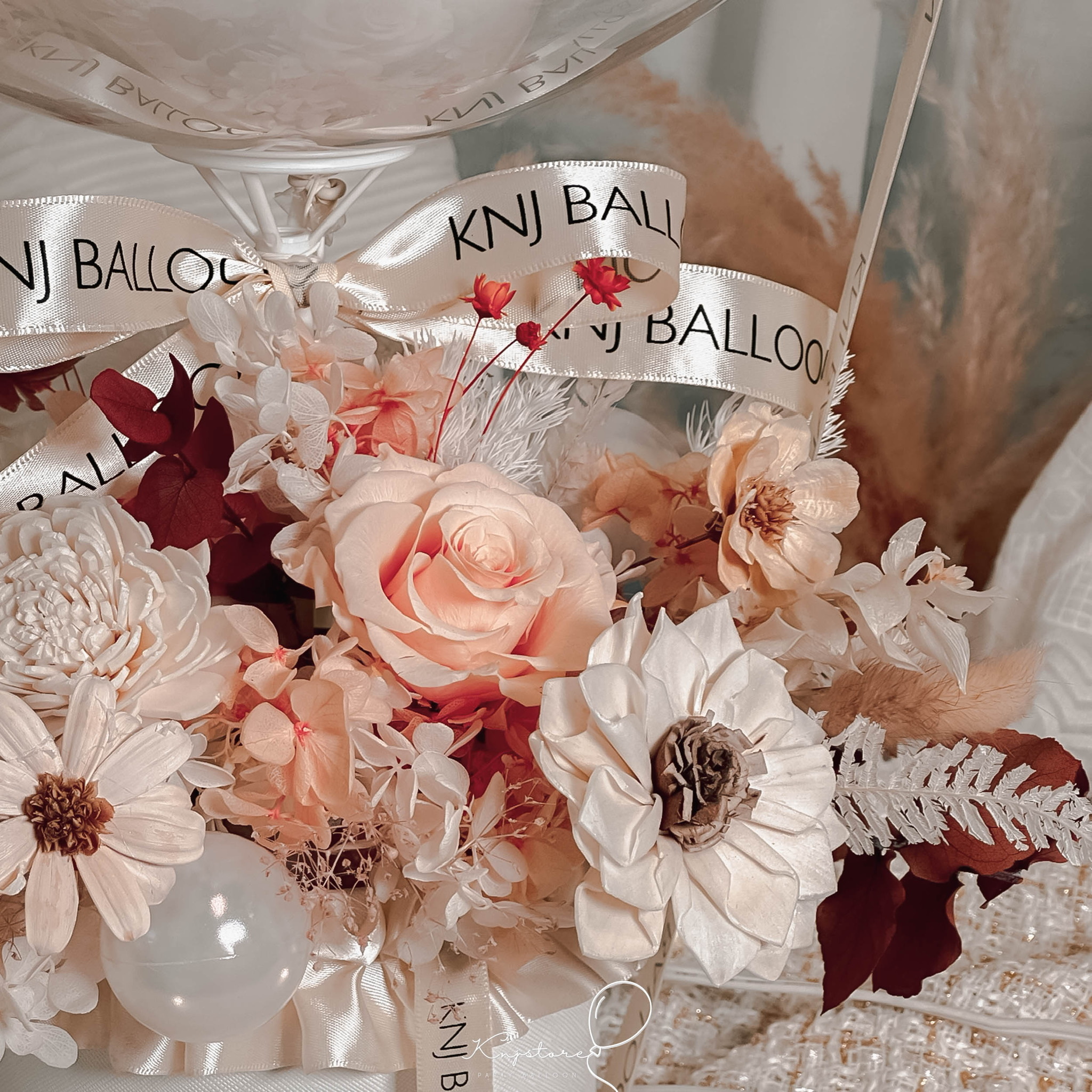 [開幕/祝賀] 暖杏色熱氣球永生花禮