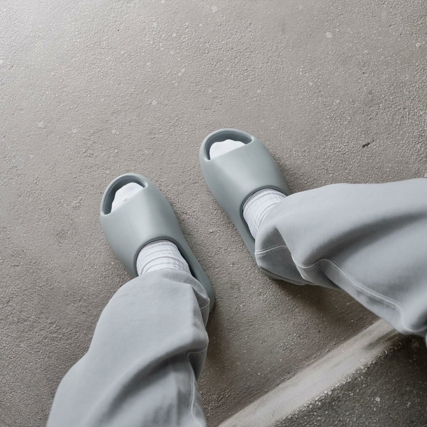 Adidas YEEZY Slide Salt 椰子拖鞋 海鹽綠 ID5480