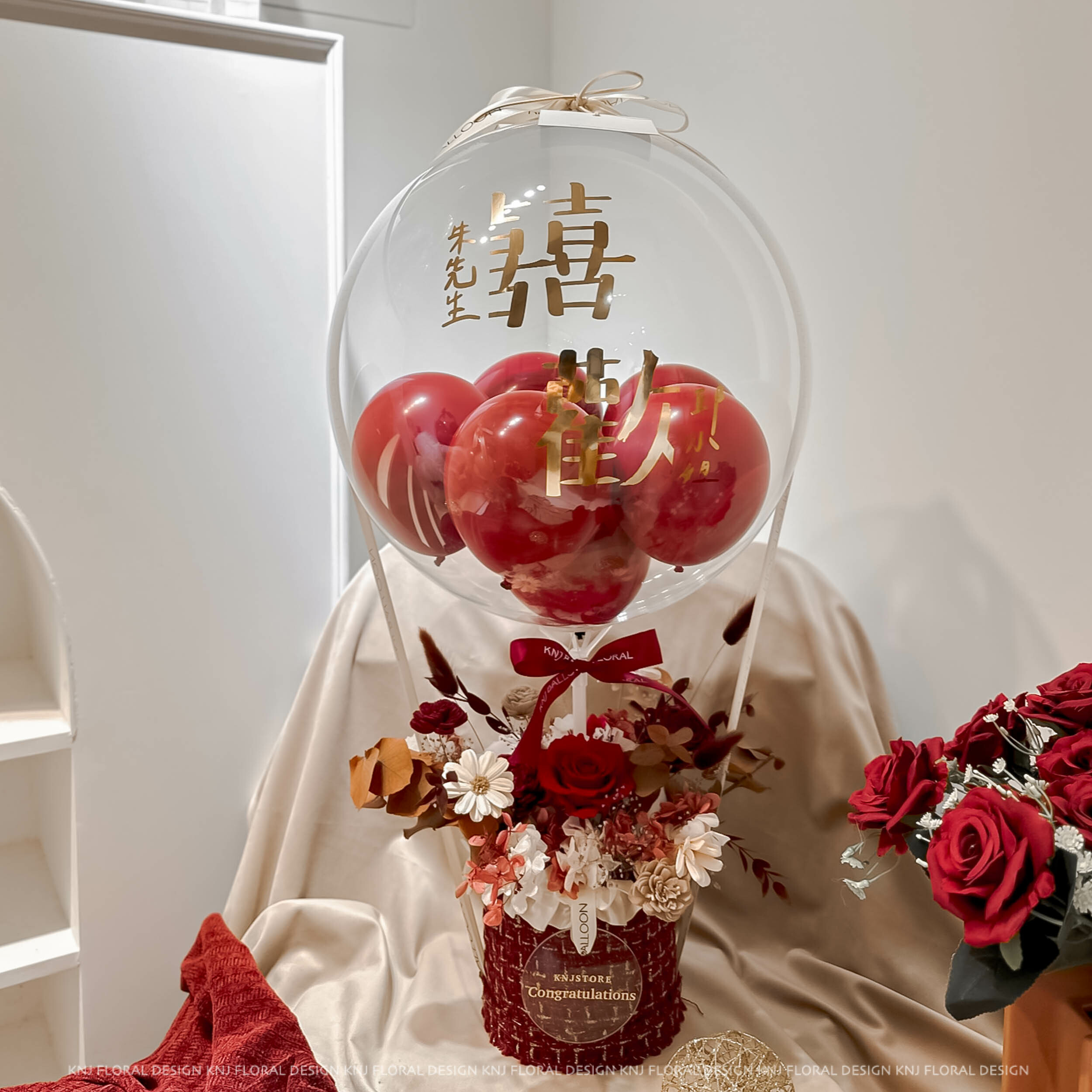 [新婚/祝賀] 溫暖深紅熱氣球永生花禮