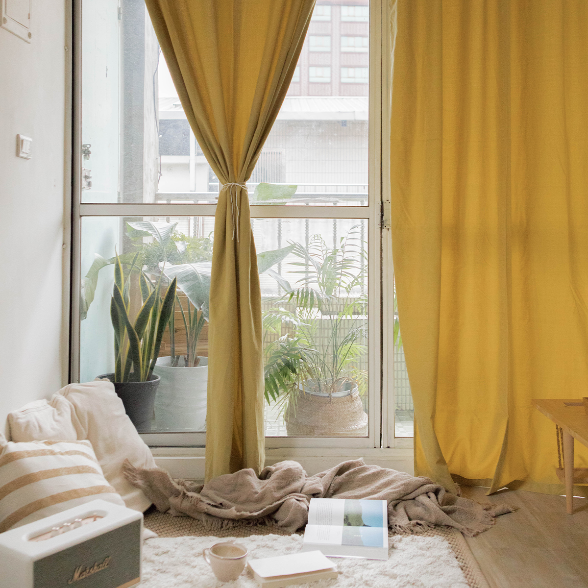 桃皮絨布簾｜芥末黃