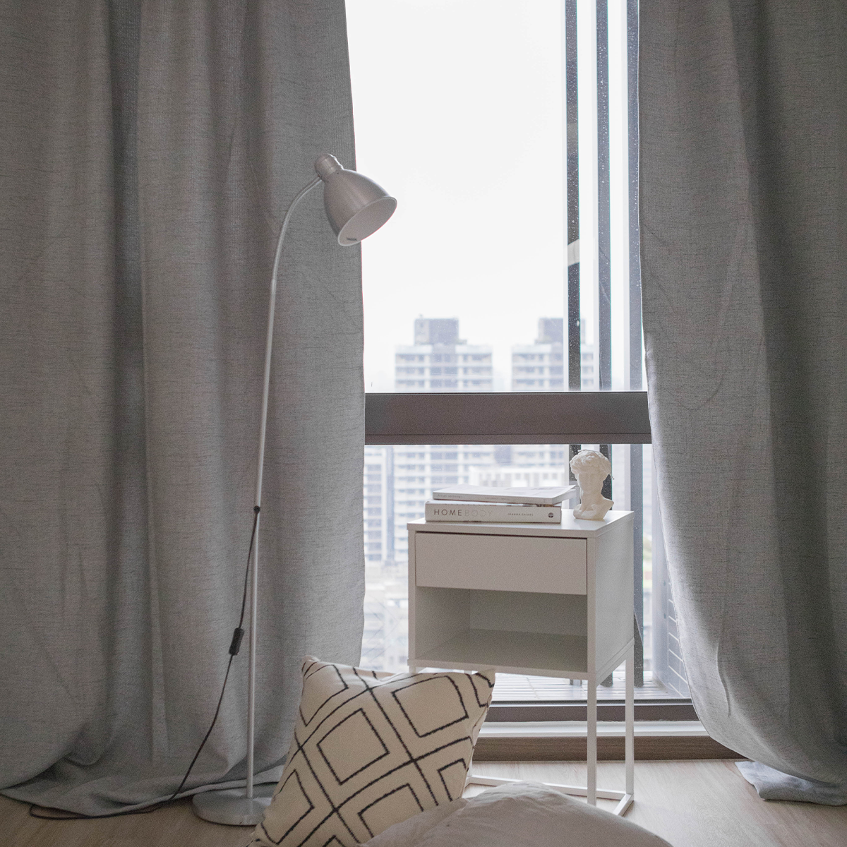 Lo-Curtain 遮光亞麻布簾｜淺灰