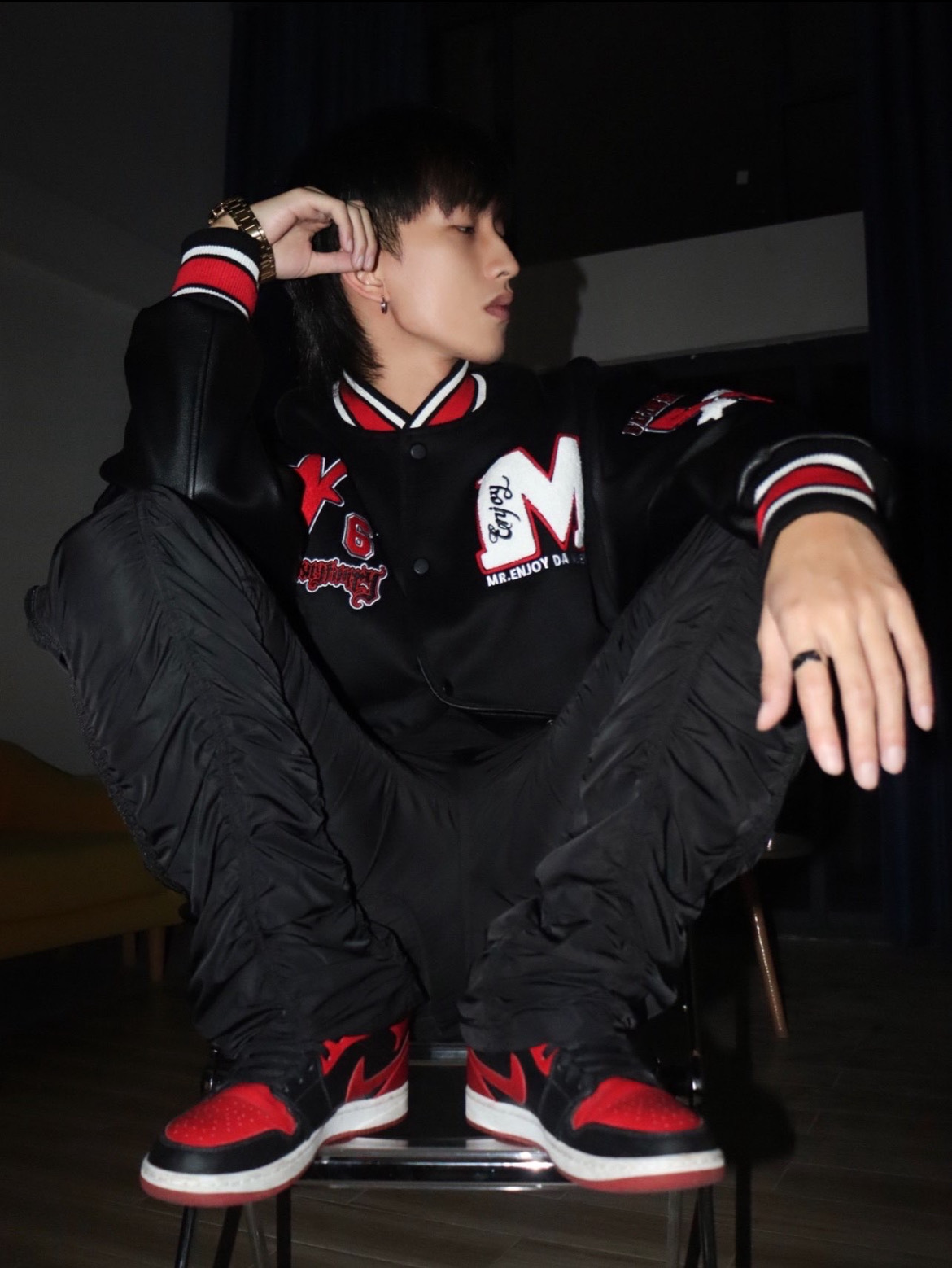 AIR JORDAN 1 MID BRED 黑紅 554724-074